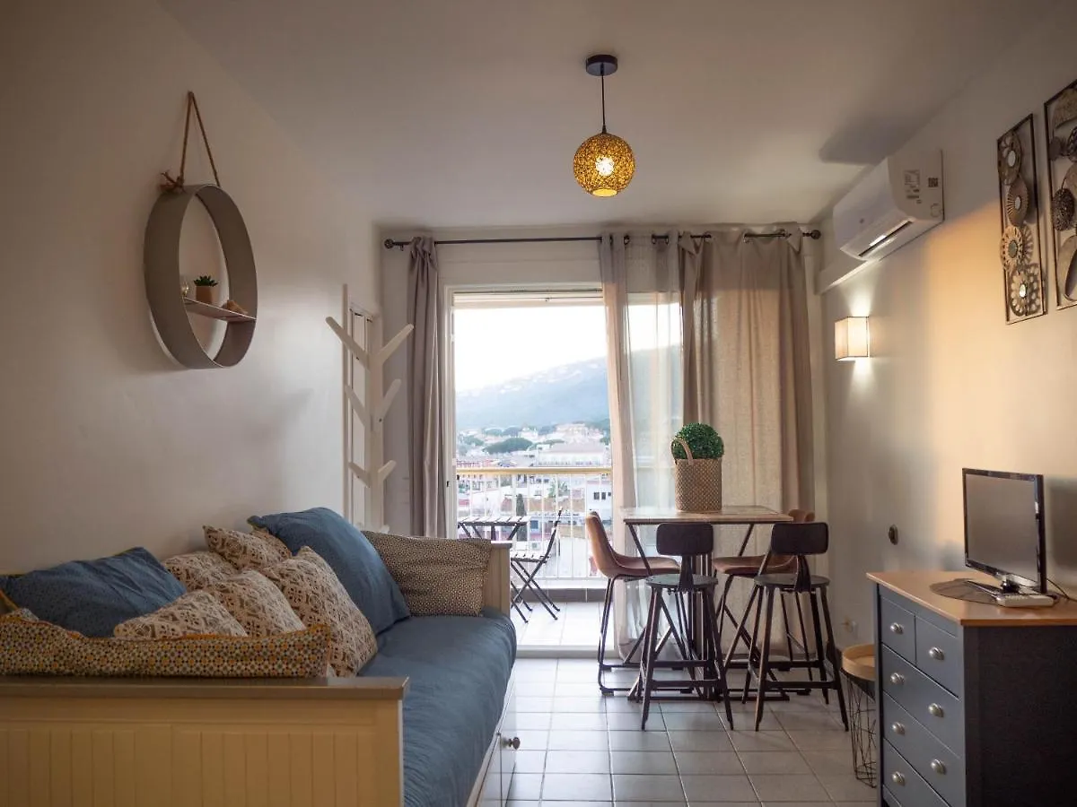 Catalunya Apartament Per 4 Persones En Edifici Del Passeig Maritim Amb Vistes Sobre La Vall D'Aro 플라티야 다로
