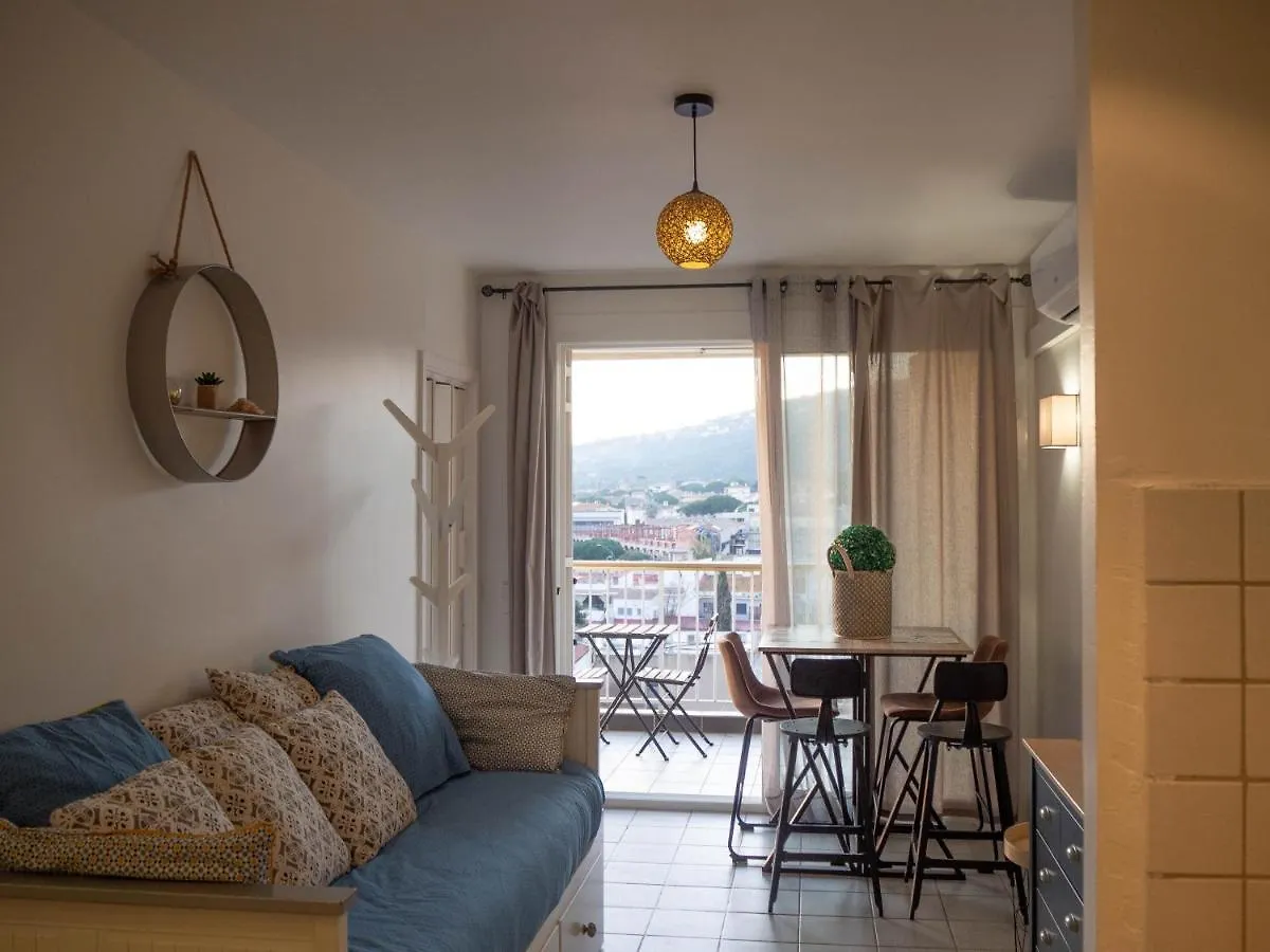 Catalunya Apartament Per 4 Persones En Edifici Del Passeig Maritim Amb Vistes Sobre La Vall D'Aro 플라티야 다로 0*,