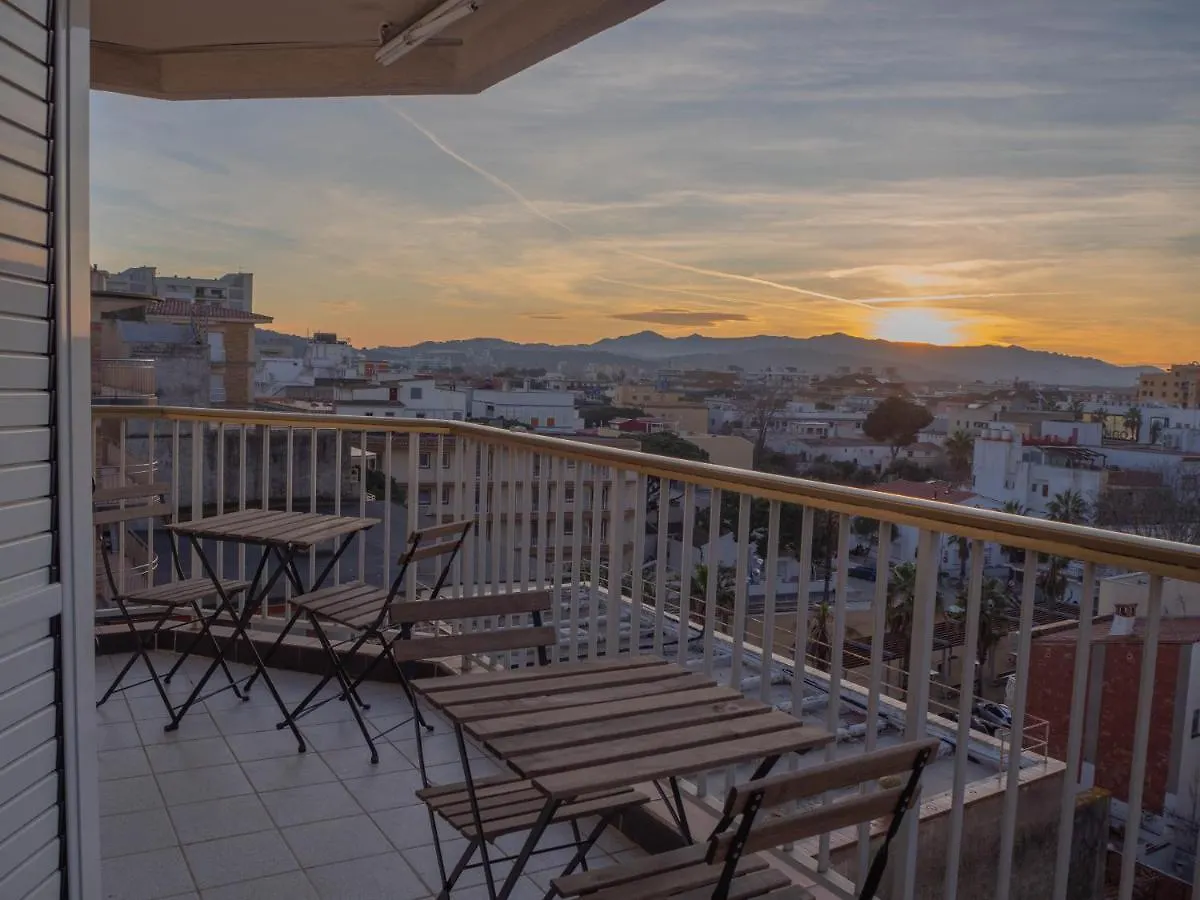 Catalunya Apartament Per 4 Persones En Edifici Del Passeig Maritim Amb Vistes Sobre La Vall D'Aro 플라티야 다로 0*,  스페인