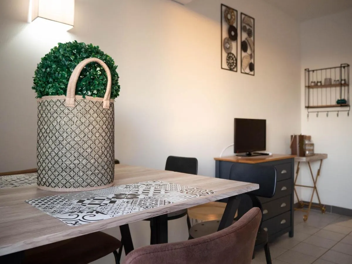 Catalunya Apartament Per 4 Persones En Edifici Del Passeig Maritim Amb Vistes Sobre La Vall D'Aro 플라티야 다로 0*,  스페인